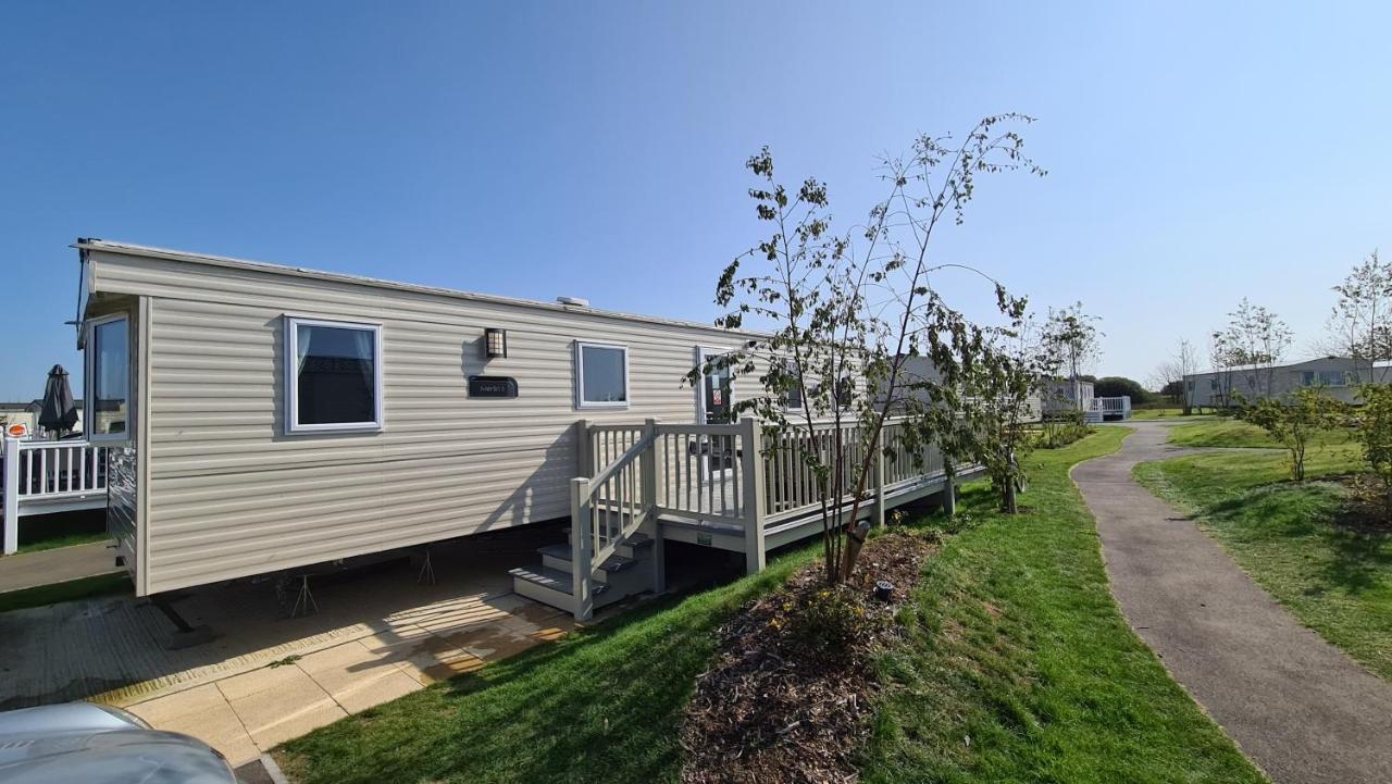 Luxury 2019 8 Berth Caravan With Hot Tub @ Tattershall Lakes מראה חיצוני תמונה