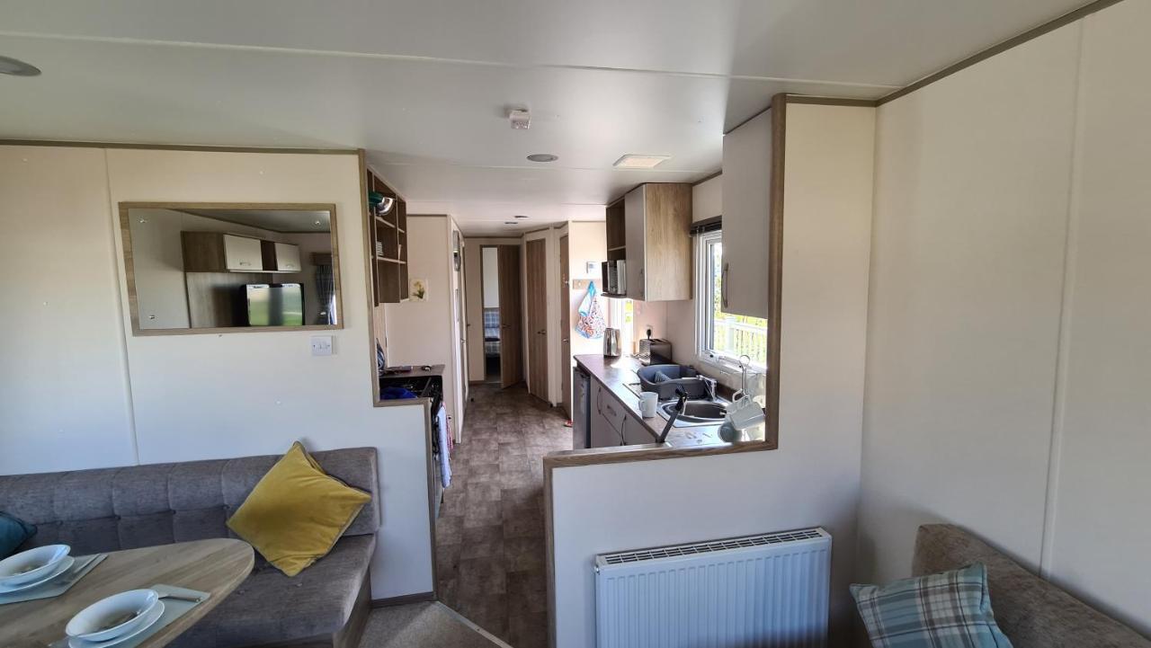 Luxury 2019 8 Berth Caravan With Hot Tub @ Tattershall Lakes מראה חיצוני תמונה